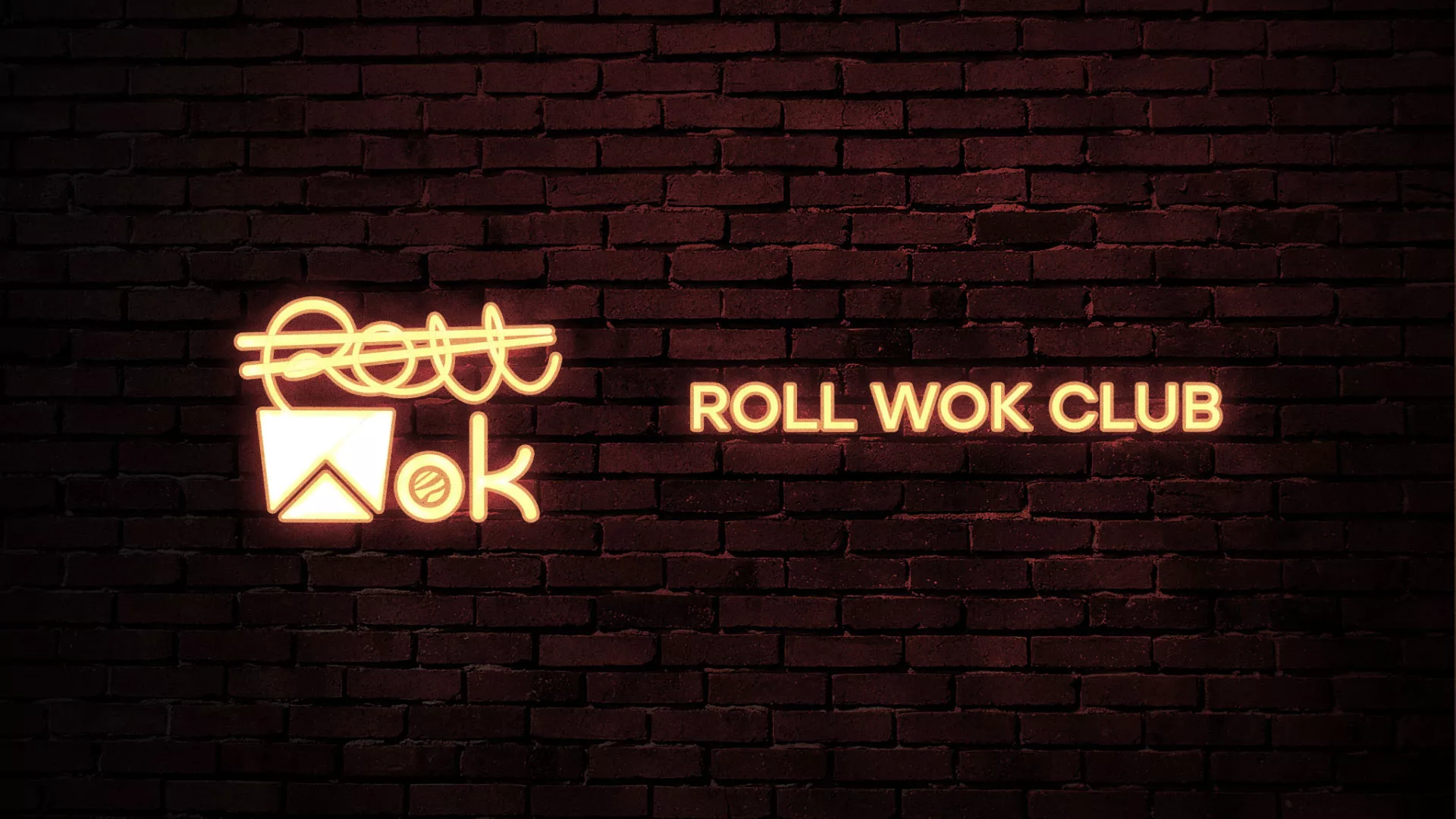 Разработка логотипа суши-бара «Roll Wok Club» в Чкаловском